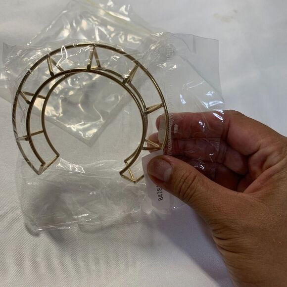 BANSRI Women's Gold Geometric Sculpture Bracelet, FASHIONABLE JEWELRY - Picture 1 of 6